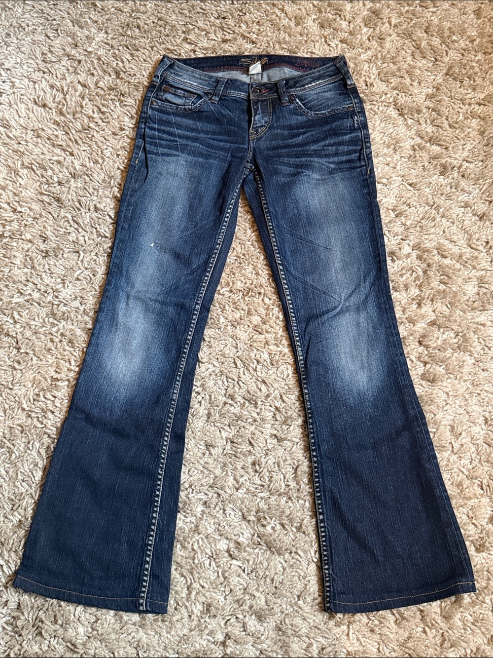 Y2K Silver Jeans Aiko Low-Rise Bootcut Style- Dark Wash